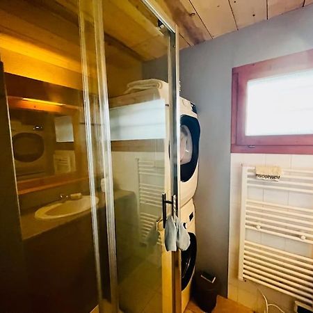 Appartement Au Pied Des Pistes Комблу Экстерьер фото